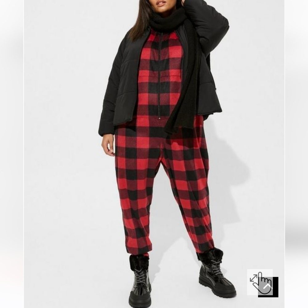 🆕️ 1X / 2X BUFFALO PLAID FLEECE HOODED BACK FLAP LOUNGING ONESIE - Picture 3 of 7